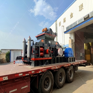 2PGY1200x800大型液壓對輥破碎機設備發(fā)貨圖片