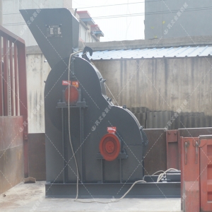 88雙級(jí)粉碎機(jī)發(fā)往廣東_粉碎高嶺土