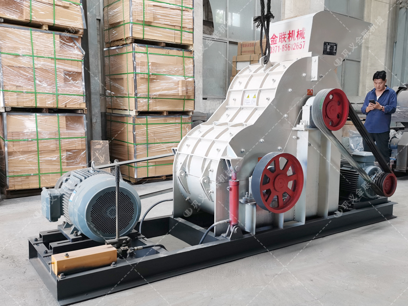 大型雙級粉碎機發往甘肅破碎煤矸石