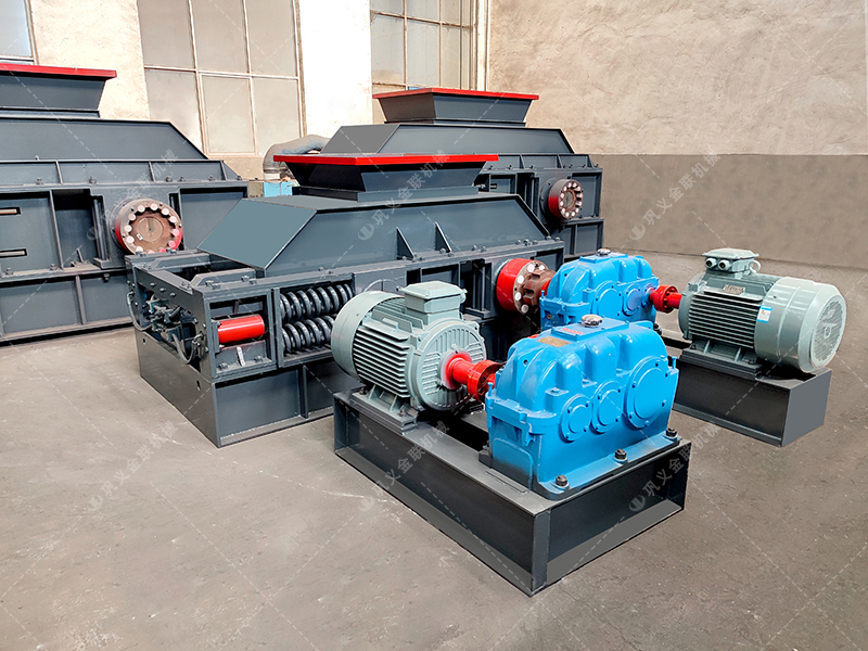 中型對輥破碎機(jī)發(fā)往廣東破碎石英砂 中型對輥破碎機(jī)發(fā)往廣東破碎石英砂