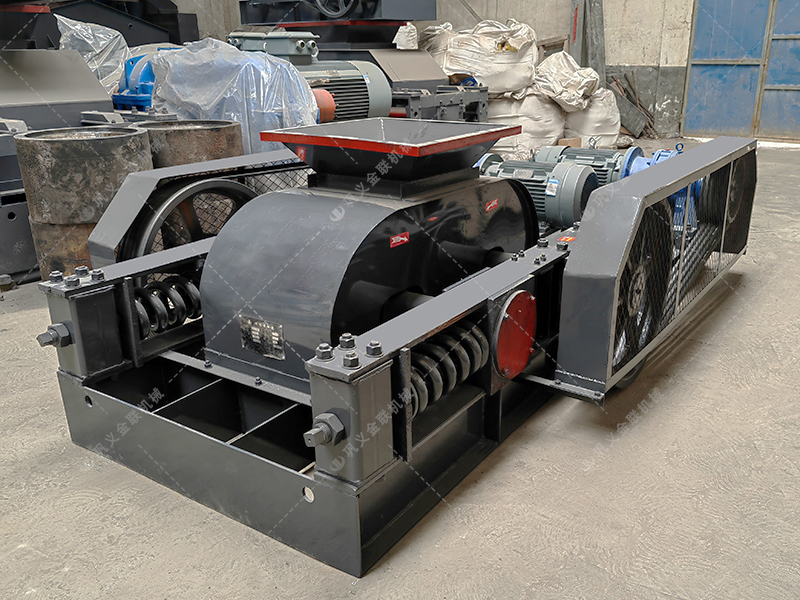 2PG610*400對輥破碎機發(fā)貨圖片 2PG610*400對輥破碎機發(fā)貨圖片