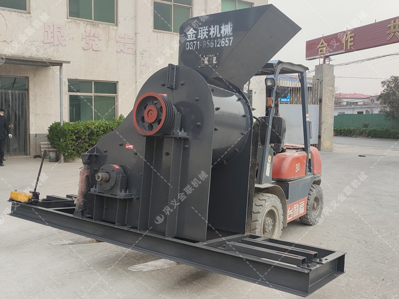 雙級錘式粉碎機發往山西忻州 雙級錘式粉碎機發往山西忻州