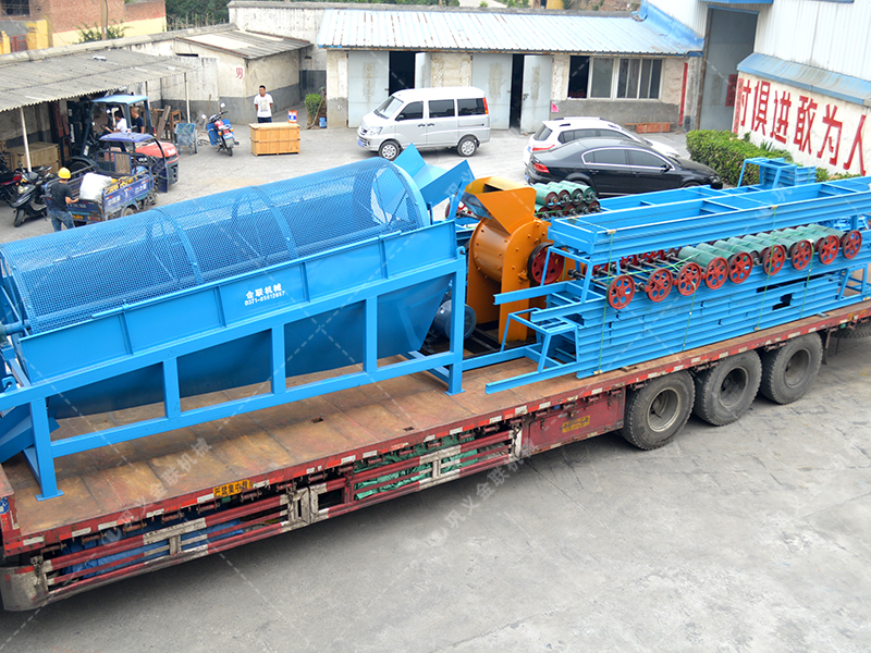 小型粉碎機(jī)生產(chǎn)線發(fā)往甘肅_破碎紅土 小型粉碎機(jī)生產(chǎn)線發(fā)往甘肅_破碎紅土