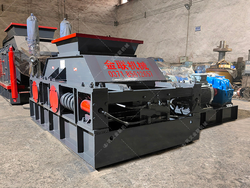 雙齒輥破碎機廠家,提供雙齒輥破碎機價格,齒輥式破碎機結構圖 雙齒輥破碎機廠家,提供雙齒輥破碎機價格,齒輥式破碎機結構圖