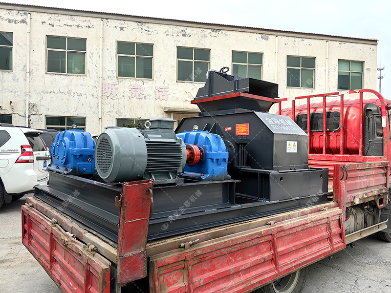 對輥制砂機在石料場中的應用和特點是什么? 對輥制砂機在石料場中的應用和特點是什么?