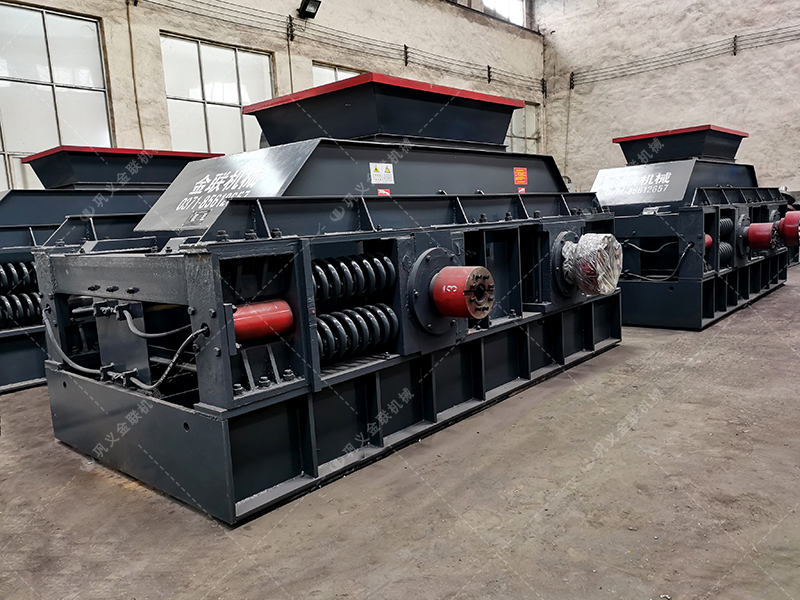 破碎煤用哪種設(shè)備比較好？齒輥機(jī)和對輥機(jī)區(qū)別在哪里？