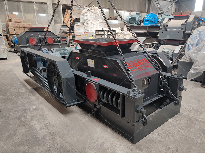 從砂石到化工:雙齒輥破碎機如何征服眾多行業? 從砂石到化工:雙齒輥破碎機如何征服眾多行業?