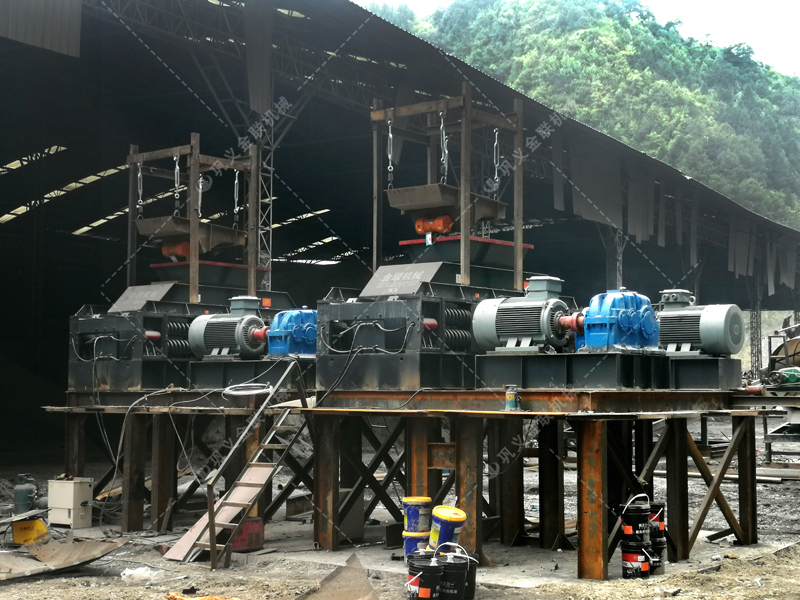 建筑、道路、水利工程為何都青睞對輥破碎機?它有何過人之處? 建筑、道路、水利工程為何都青睞對輥破碎機?它有何過人之處?