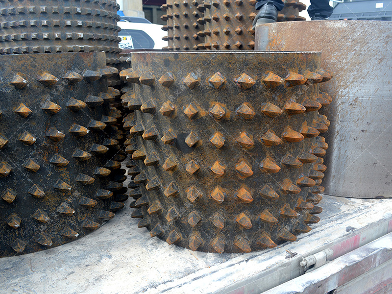 雙齒輥破碎機核心解密：齒形、轉速、間隙，如何協同決定破碎效果？